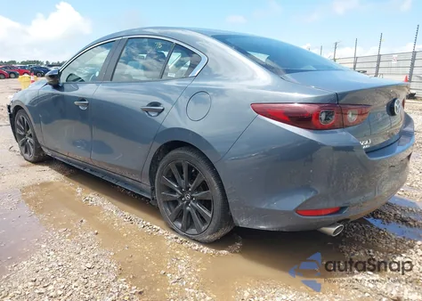 2024 Mazda Mazda3 2.5 S Carbon Edition z USA, uszkodzony, nr VIN 3MZBPBCM8RM410941